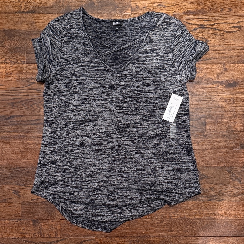 a.n.a Heathered Black Short Sleeve V-Neck Tee